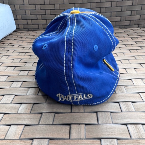Buffalo Sabres NHL New Era 39Thirty Unisex Hat Size Small/Medium Blue Gold - Picture 4 of 6